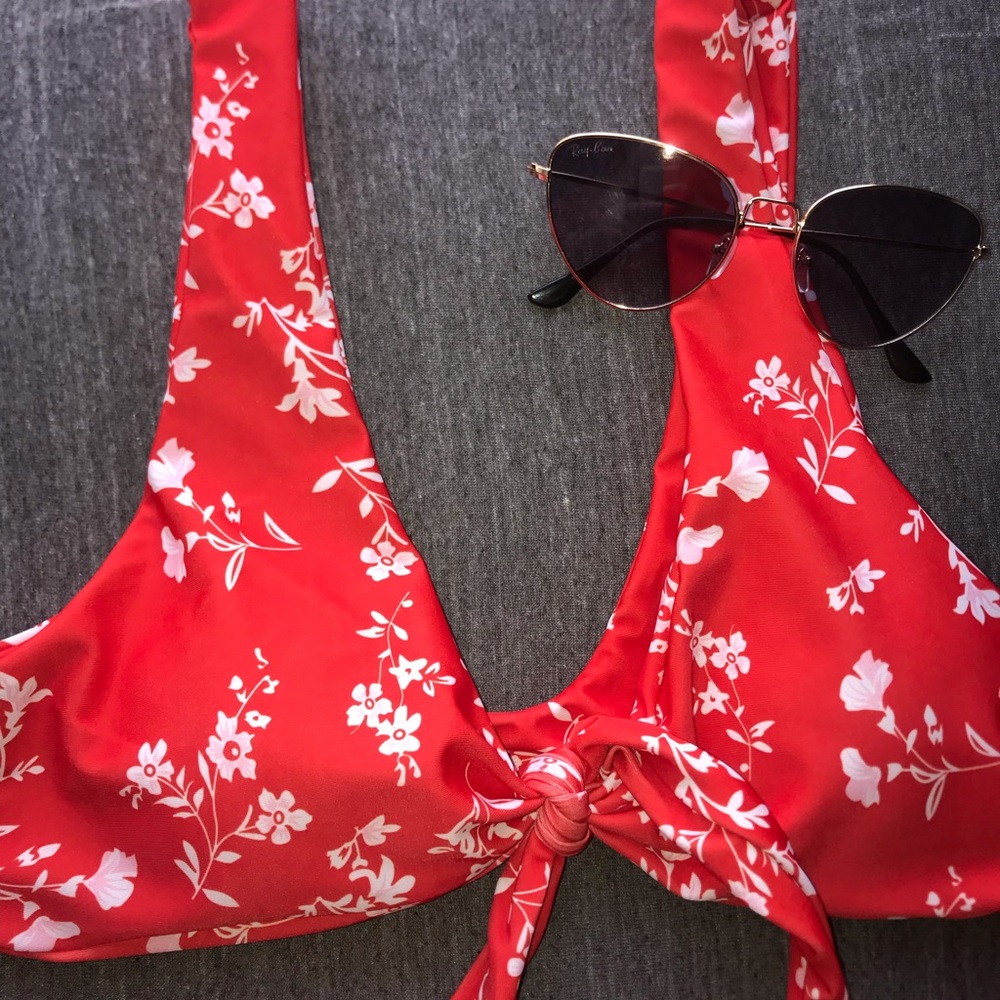 Floral swimsuit is here! - Picture 3 of 6